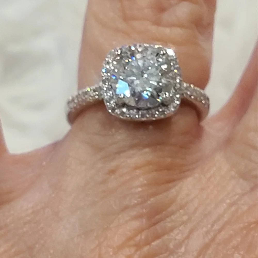 Moissanite 2 Carat Round cut Solitare Halo  Ring